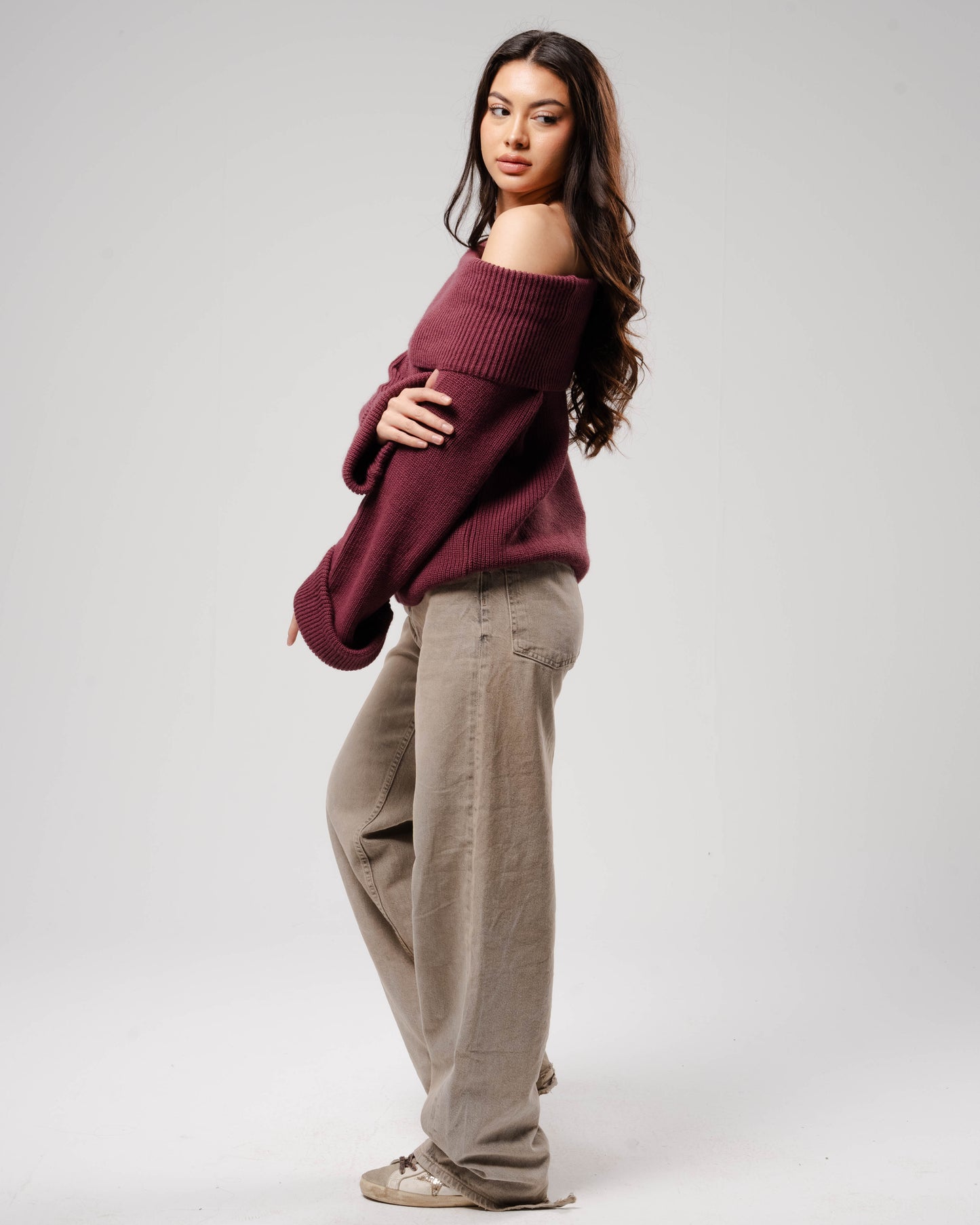 'Nuages' Off-Shoulder Top in Burgundy