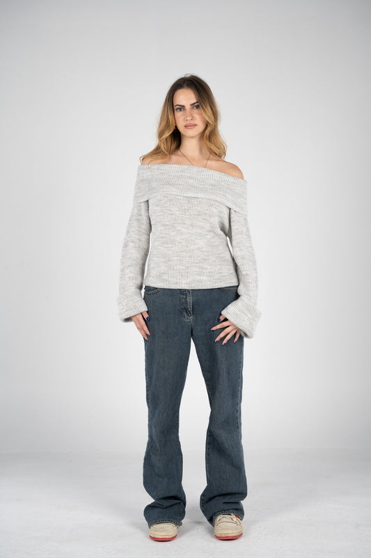 'Nuages' Off-Shoulder Top in Light Gray