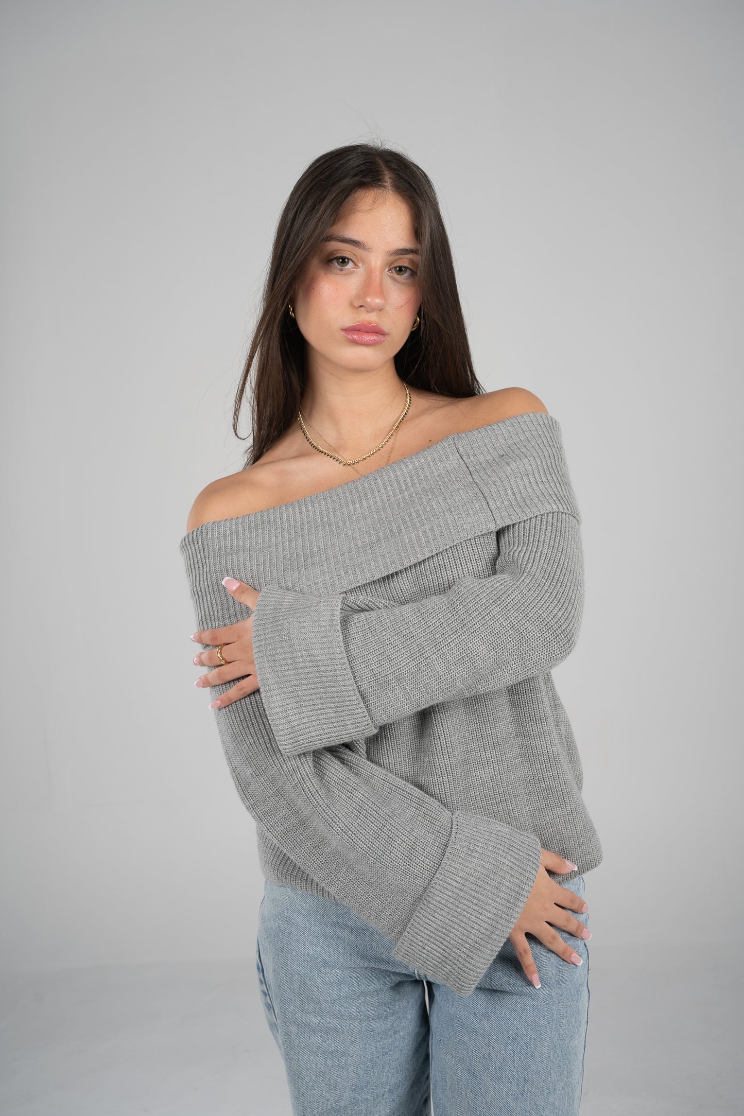 'Nuages' Off-Shoulder Top in Dark Gray