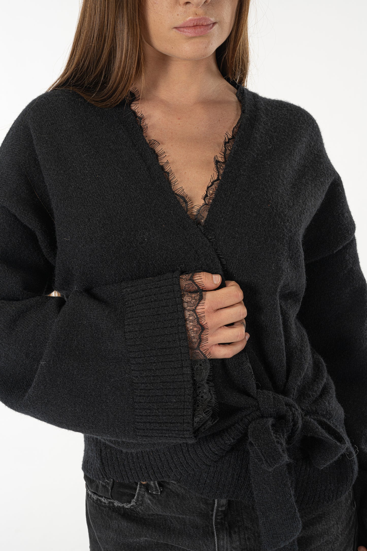 'L'Ombre' Cardigan in Black